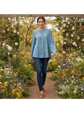 Lane Bryant cotton chambray blue textured button-down blouse country size large